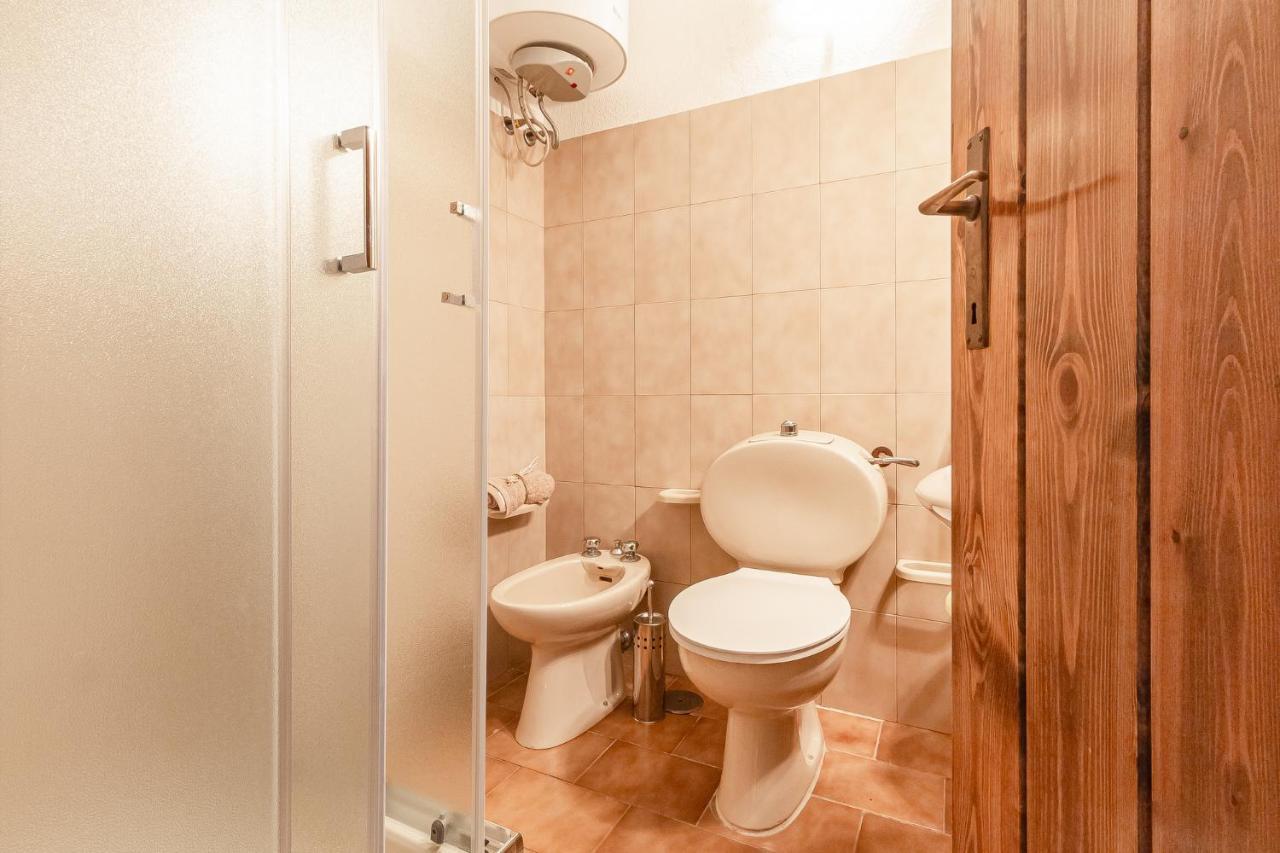 Appartamento Relax Family House Al Mare Isola Rossa Esterno foto